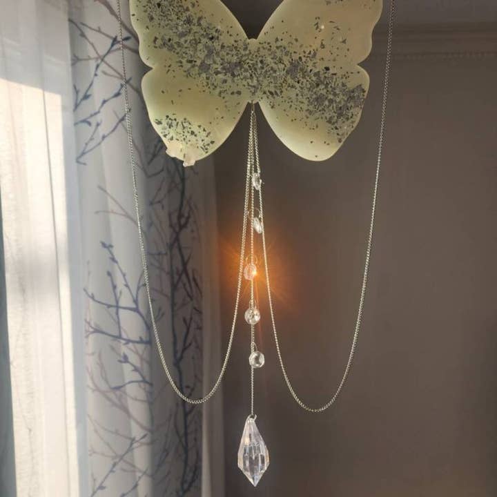 Grey Stone boutique - Wholesale Suncatcher - Handmade Butterfly Crystal Suncatcher, Rainbow Maker8