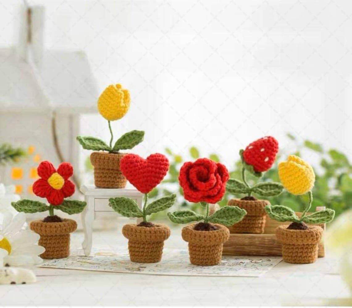 TOMOPOD LLC - Wholesale Artificial flowers - Mini Crochet Flower Pot, Crochet Sunflower Rose Daisy Plant
