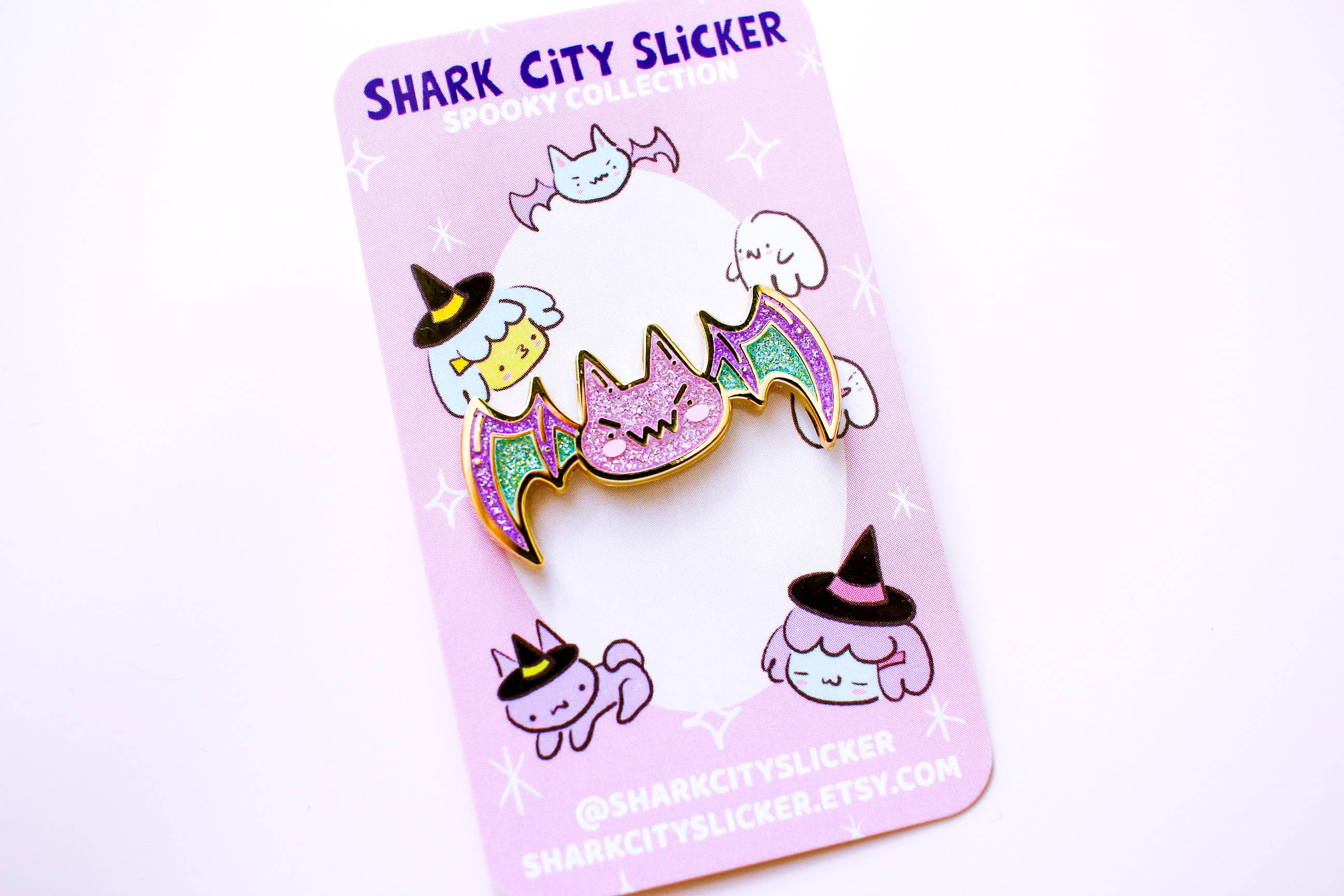 Shark City Slicker - Wholesale Lapel Pin/Button - Bat - Enamel Pin1