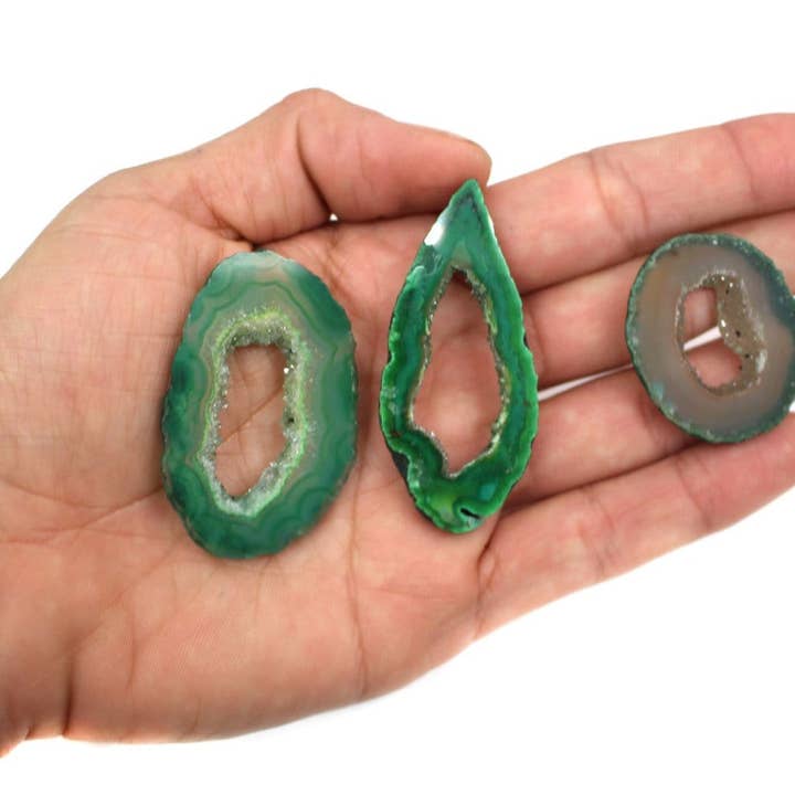 Rock Paradise – Engroshandel Spirituelle sten og krystaller – Krystal Druzy agatskiver med naturligt Druzy Center3