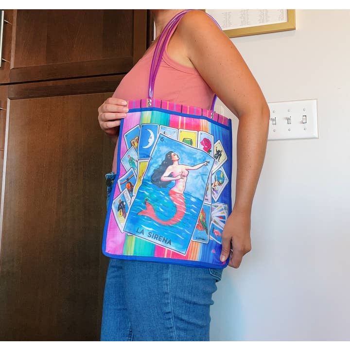 Pura Vida - Venta al por mayor Bolsa de asa- Mujer - Monedero de plástico mexicano Loteria 15 x 12 pulgadas