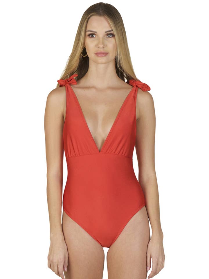 Une pièce attachée haute pour la vente par Bella Paradise By Paradise Ranch Designs, Inc.