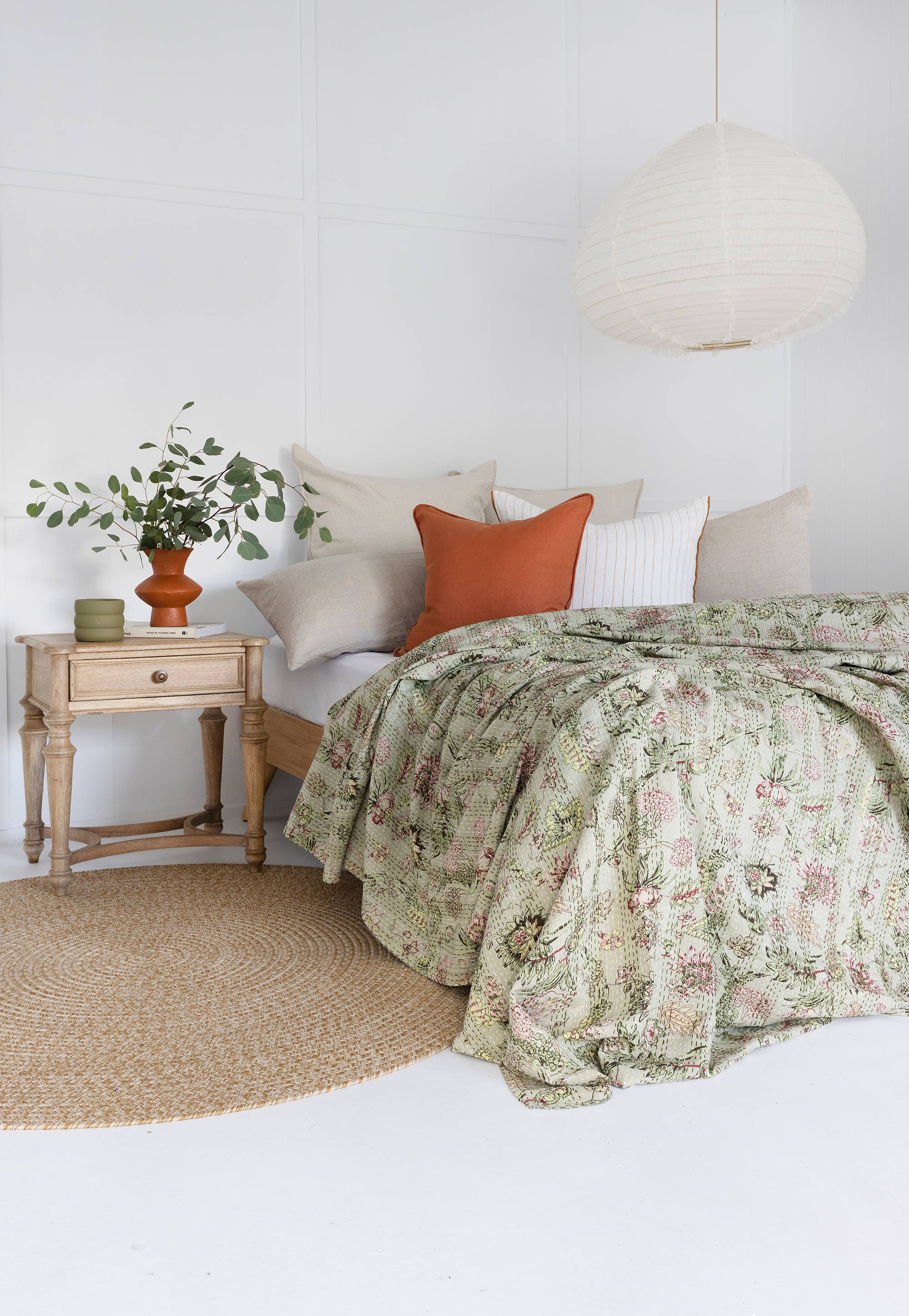 Linen Connections - Venta al por mayor Edredones acolchados - Manta colcha cubrecama india Kantha - Madras