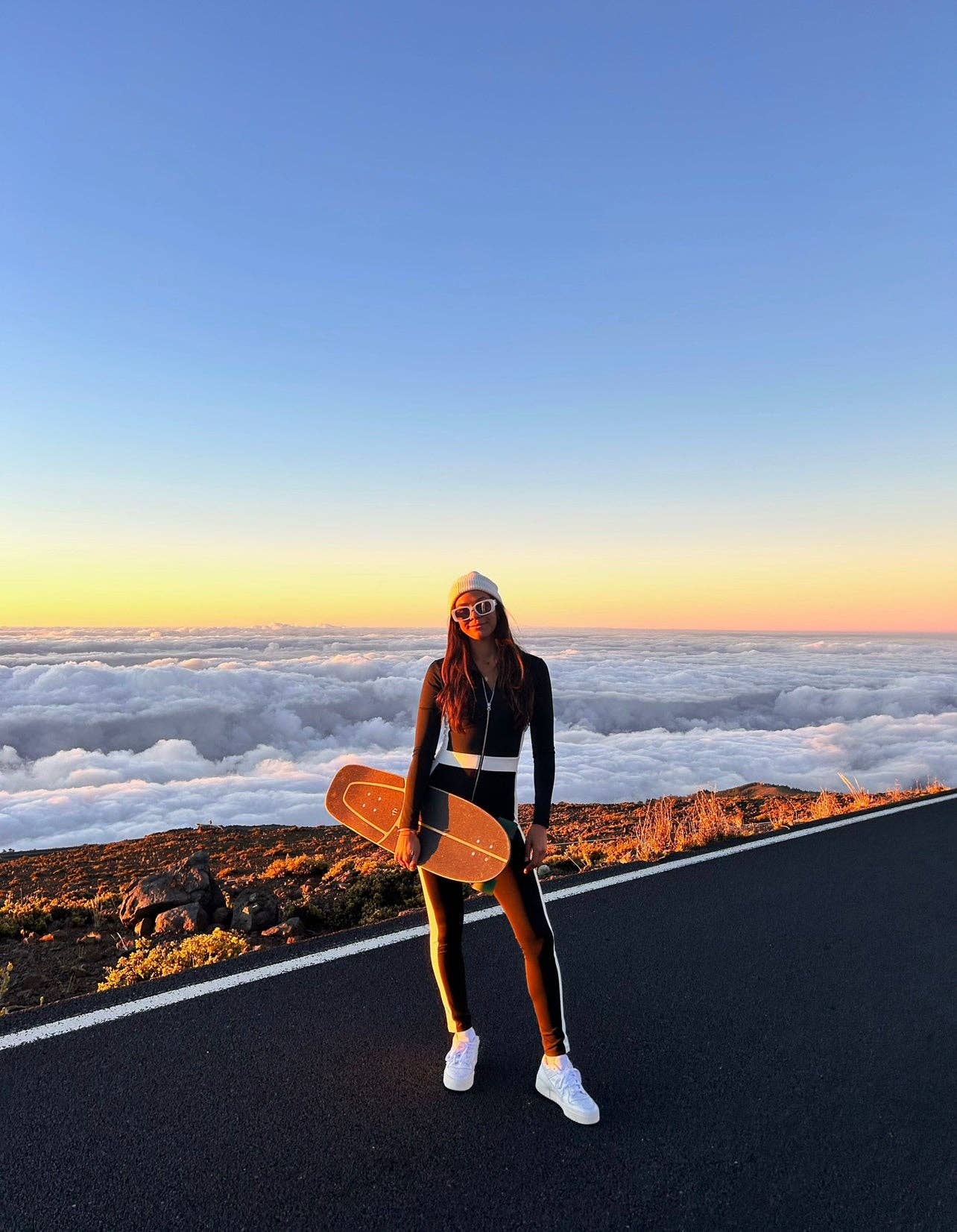 LainSnow - Wholesale Athletic Top - Women's - BEECH MTN Base Layers- Black Diamond0