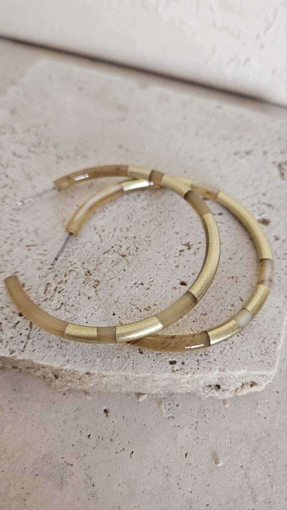 Le Coin Sauvage - Wholesale Hoop Earrings - Helios Gold Horn Hoop Earrings - 6 cm2