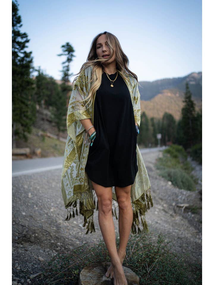 Three Bird Nest - Wholesale Kimono - Women's - Crushin' On You Velvet Kimono - Olive