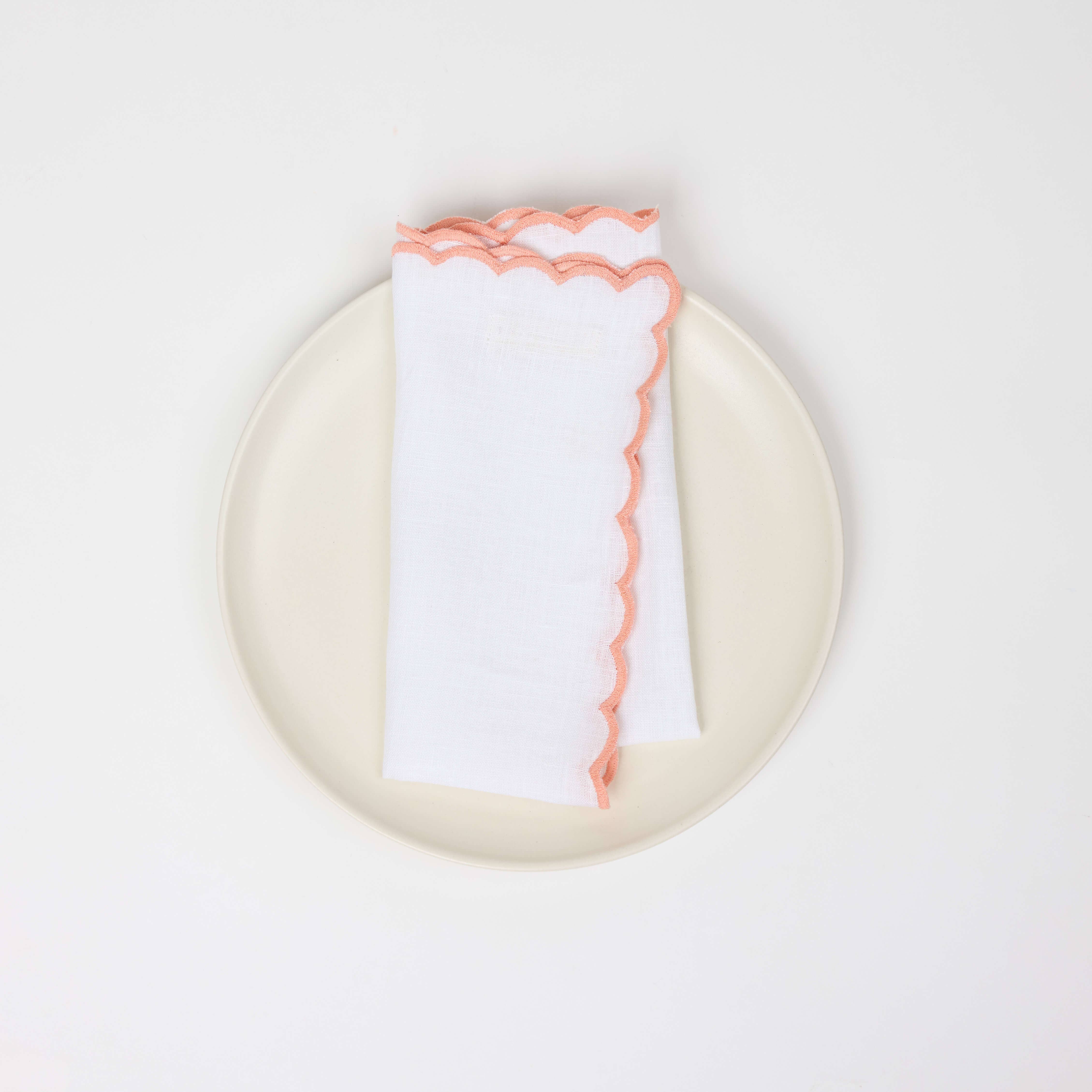 Craft Boat – wholesale Dinner & cloth napkin – ARTISANAL ESSENTIAL SCALLOPED LINEN NAPKINS SET PINK2