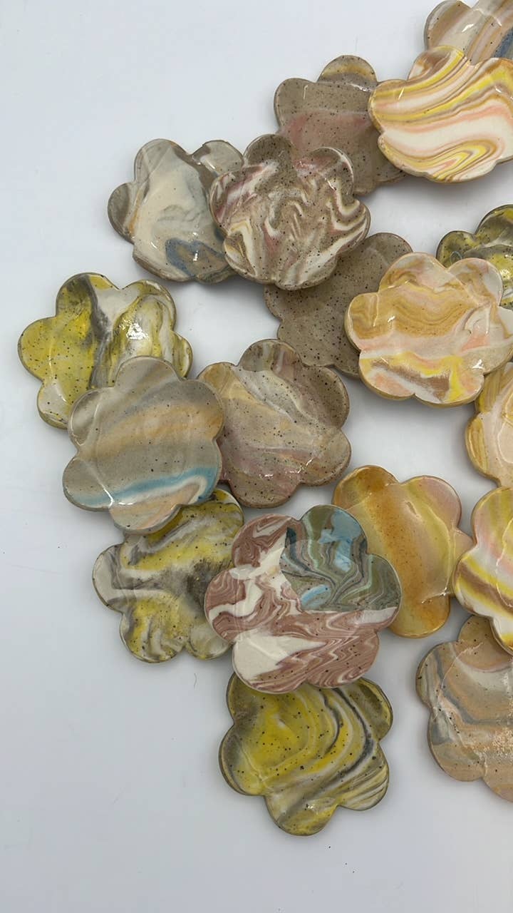 MVP STUDIO - Wholesale Jewelry Dish - Nerikomi Petal Plates3