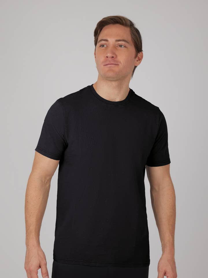 Herren Baumwoll T-Shirt mit kurzen Ärmeln und Rundhalsausschnitt für den Großhandel von 90 Degree by Reflex & Yogalicious