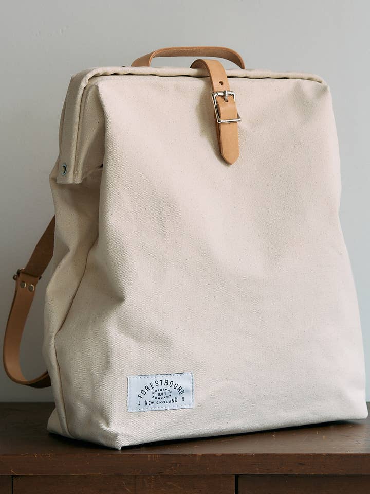 Sac à dos utilitaire en naturel pour la vente par FORESTBOUND