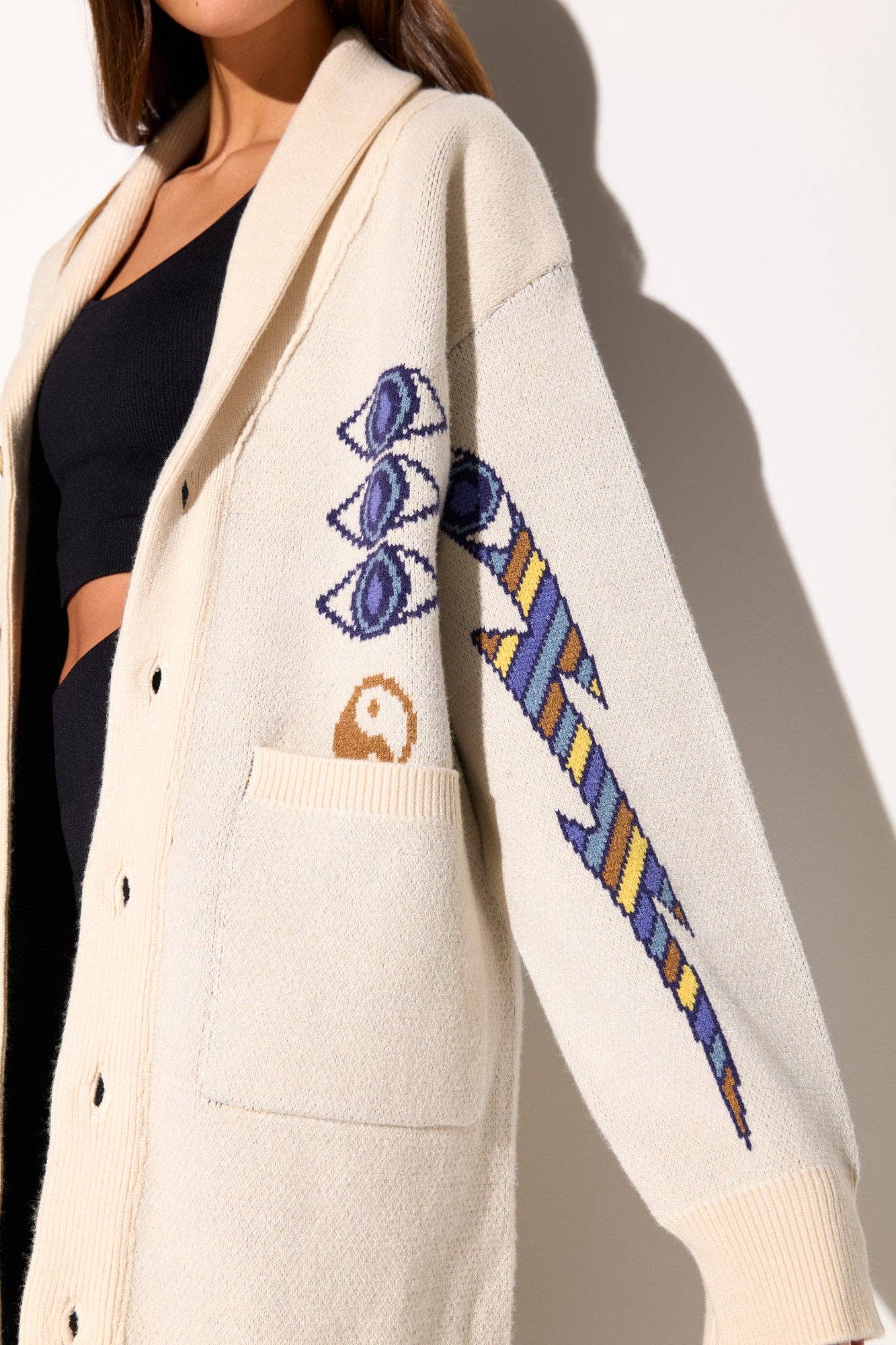 WINTERLICH WEISS Dankbarer Himmel Estelle Cardigan für den Großhandel auf Faire4