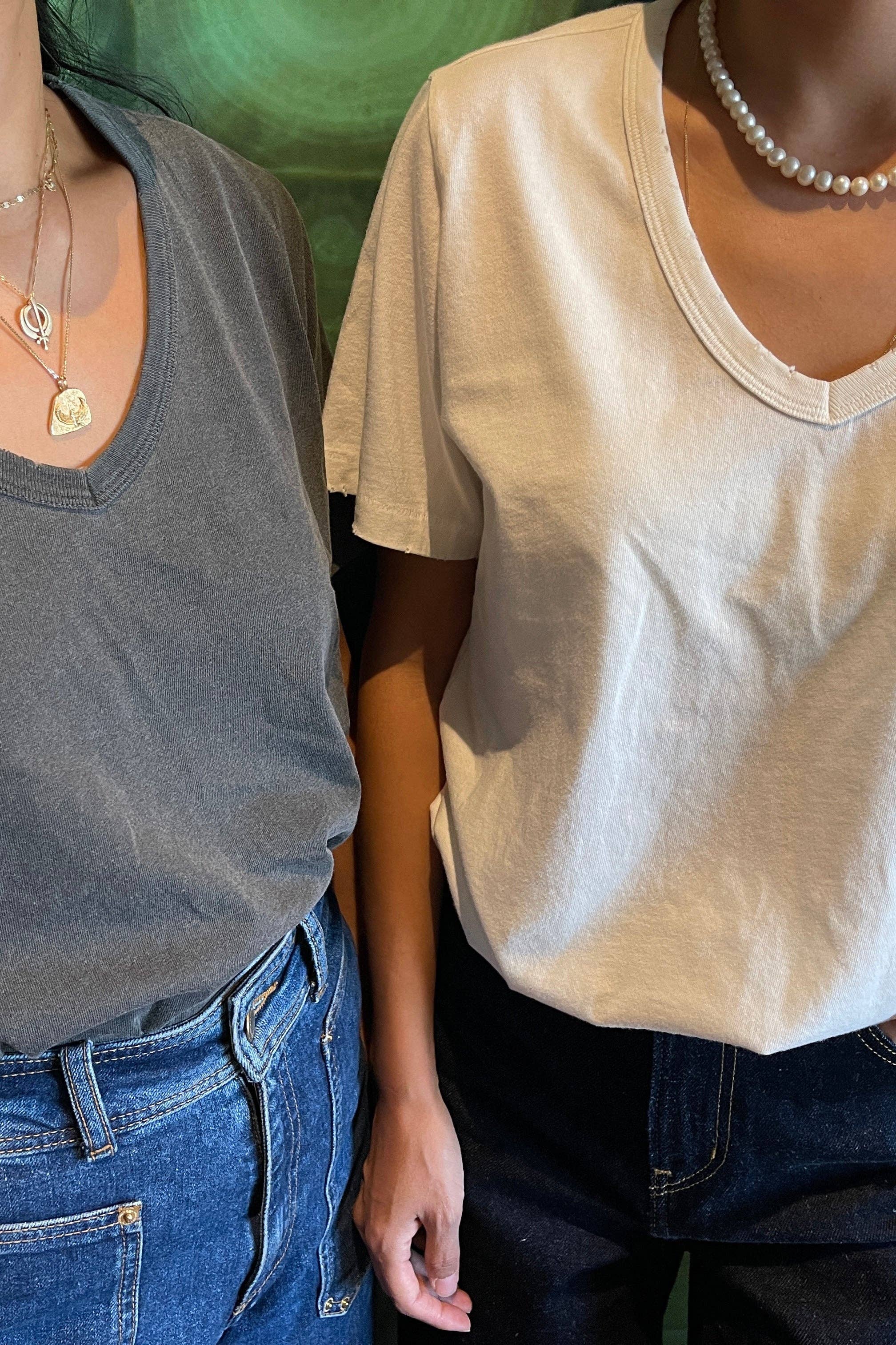 Le Bon Shoppe - Wholesale T-Shirt - Women's - La Vie Tee - Made with Organic Cotton (2S-2M-1L)1