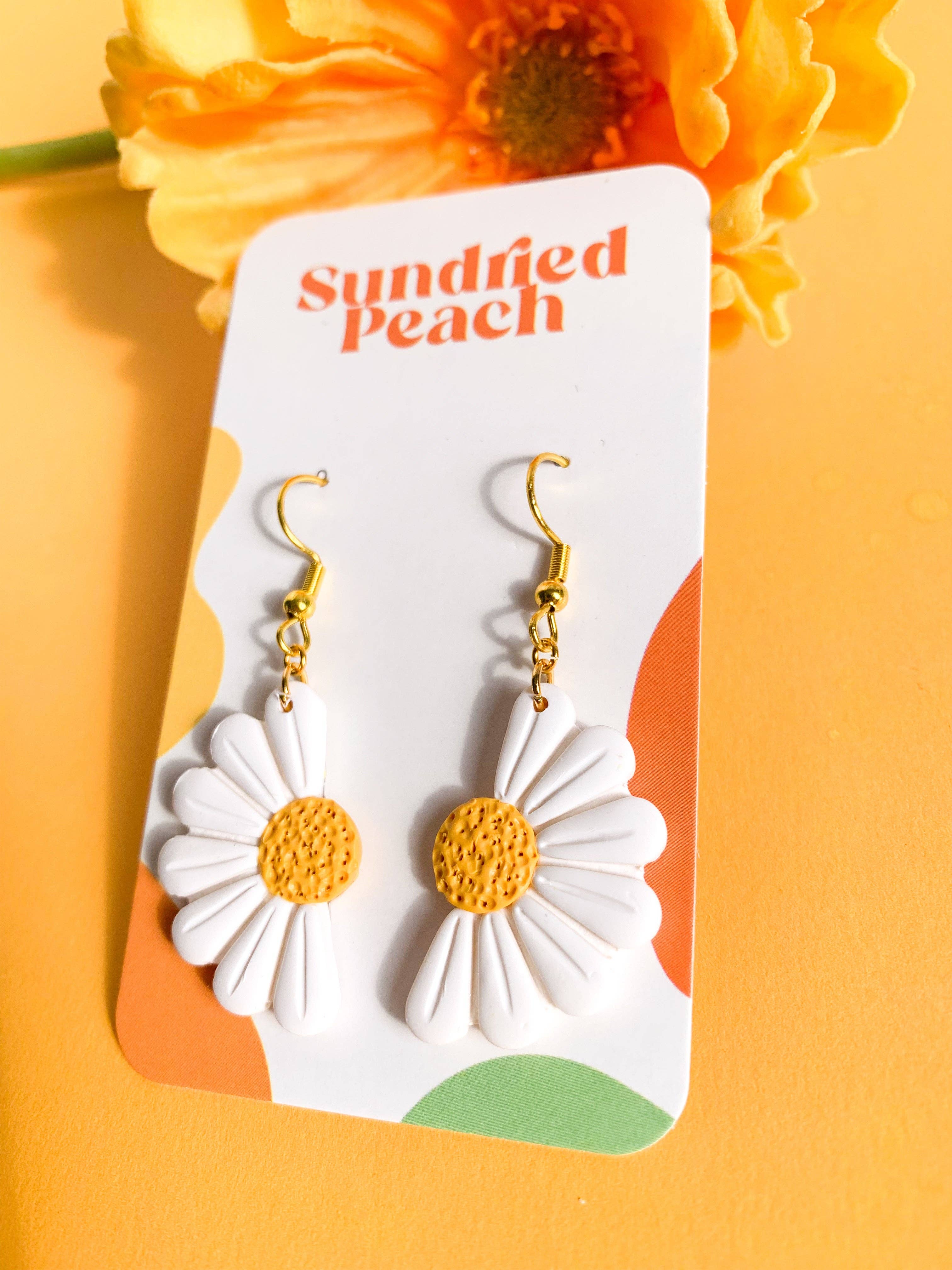 Sundried Peach – Großhandel Ohrhänger – Halb Daisy Dangles3