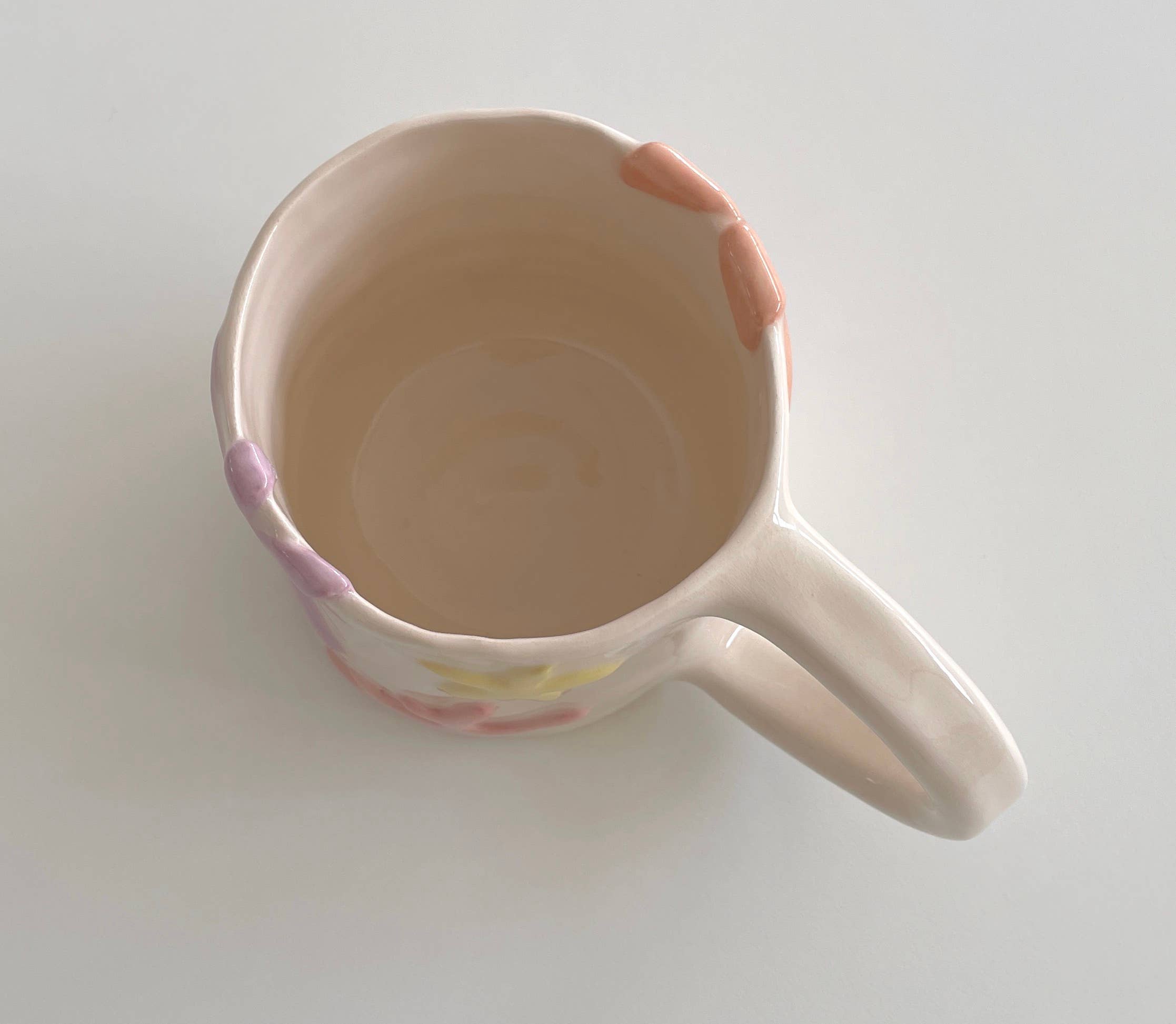 Pipa and Happy – Engroshandel Kaffekrus – Koral Krus – Håndlavet Keramisk Ocean Relief Kop (300 ml)3