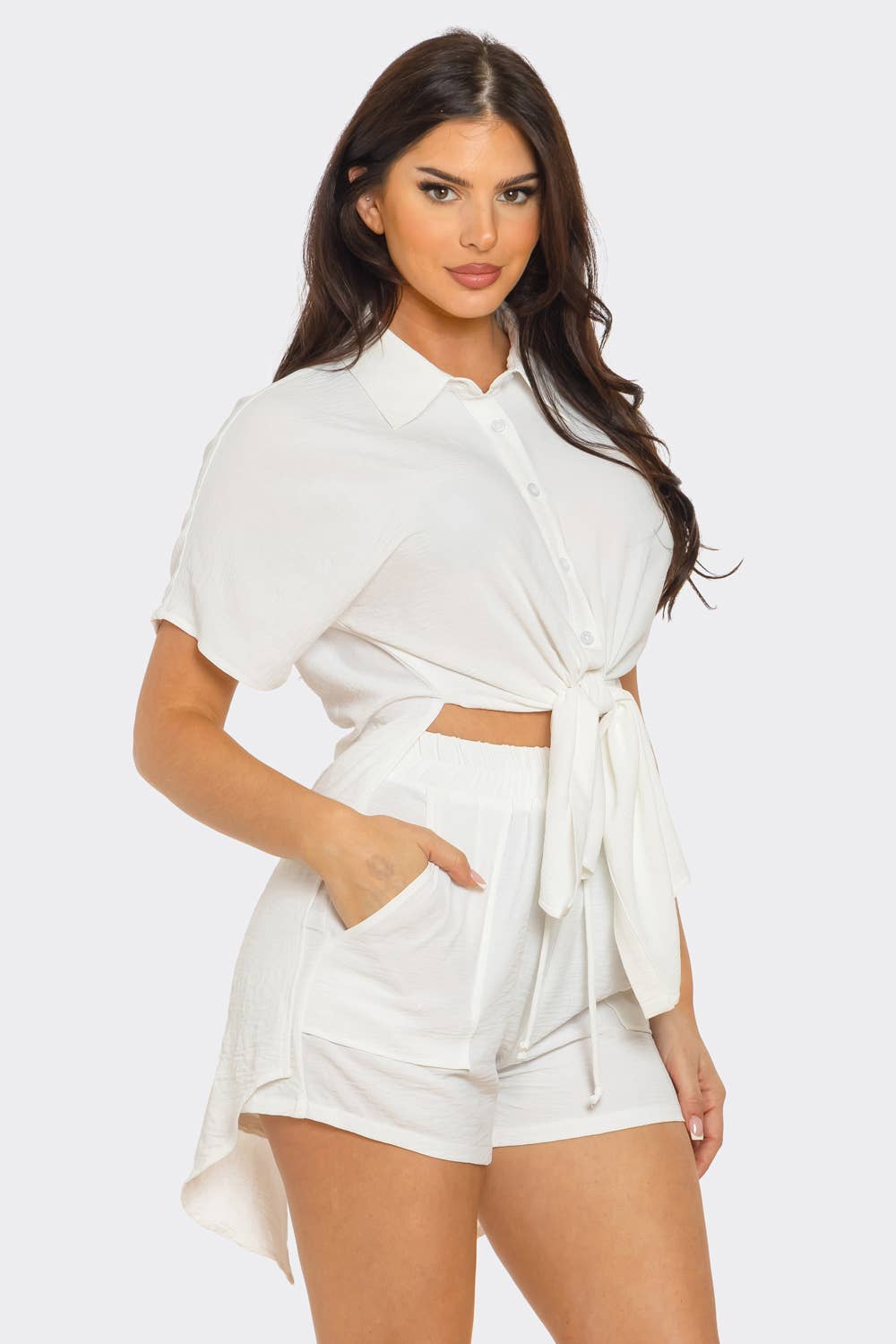 Julia by LoveJ - Vente Ensemble haut et short (PAS d'intérieur) - Femme - Ensemble haut fendu surdimensionné à nouer devant et short11