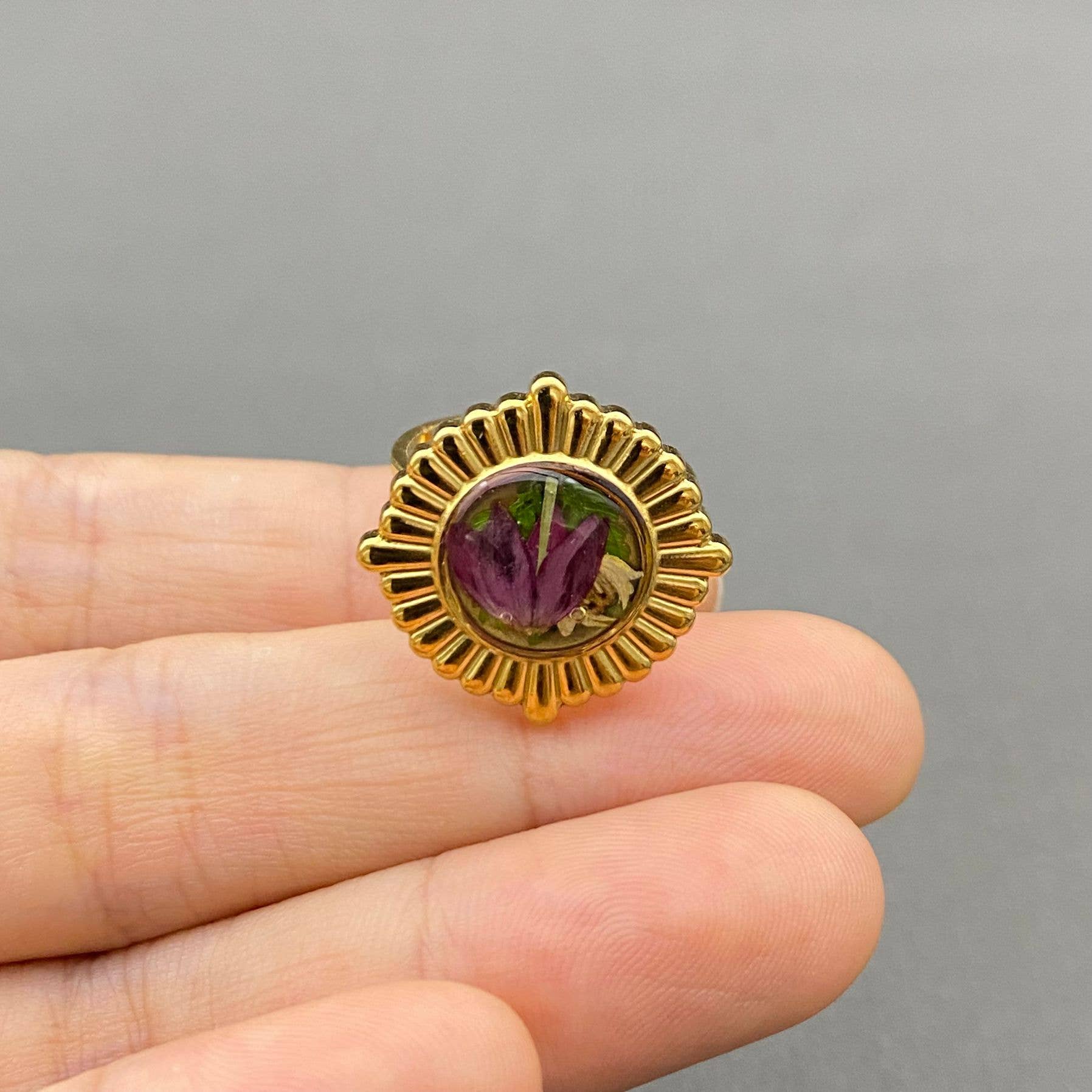 Mio Queena - Wholesale Cocktail/Statement Ring - Dried Flower 18K Gold Plated S.Steel Adjustable Ring - FGS/PDF6