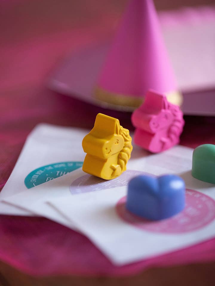 Unicorn party Bag Filler for wholesale by Crayon Box Crayons