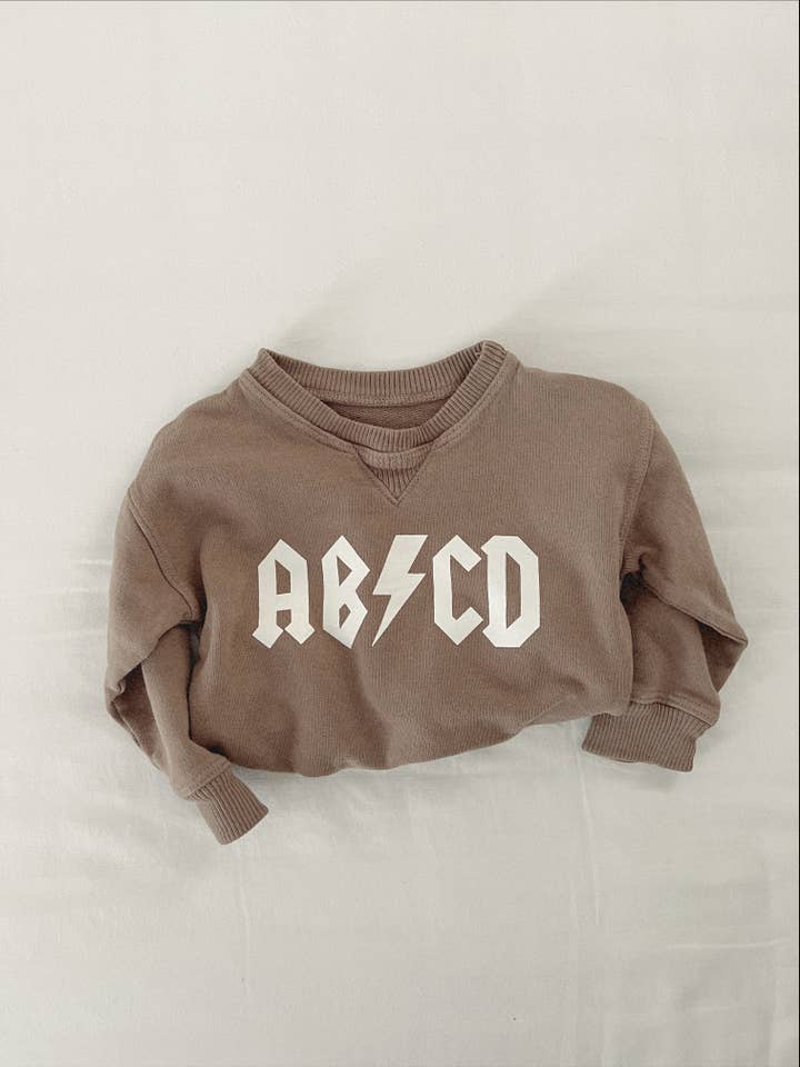 Sweatshirt AB ⚡️ CD - Mauve pour la vente par Little Babe Designs