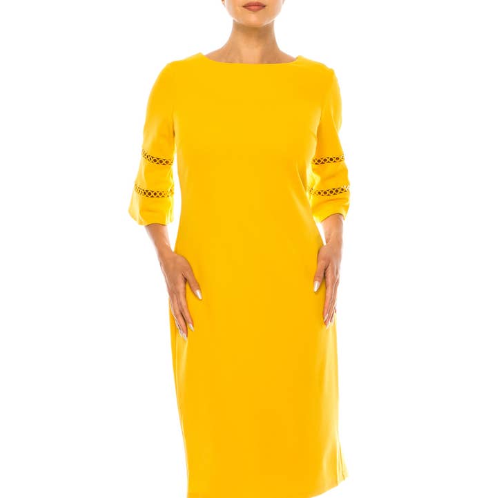 MOUTARDE Robe fourreau à manches 3/4 ILE Clothing en vente sur Faire0