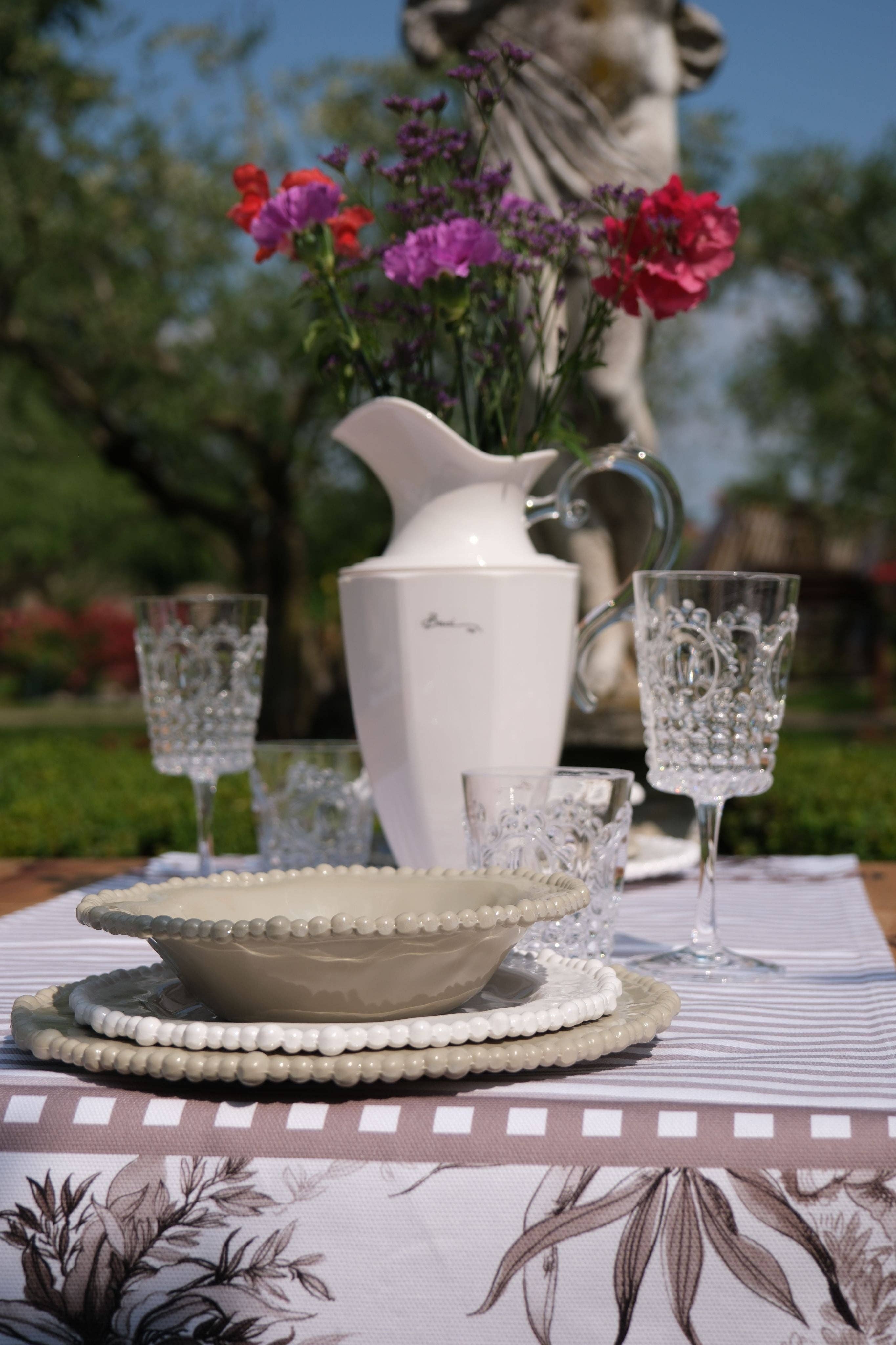 Baci Milano - Wholesale Bowl - Set of 6 Melamine Soup Bowls - Taupe - Joke2