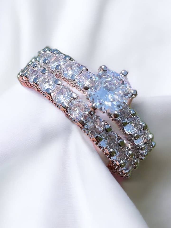 Brillantes rundes Hochzeitsband-Set für den Großhandel von MOND HAUS