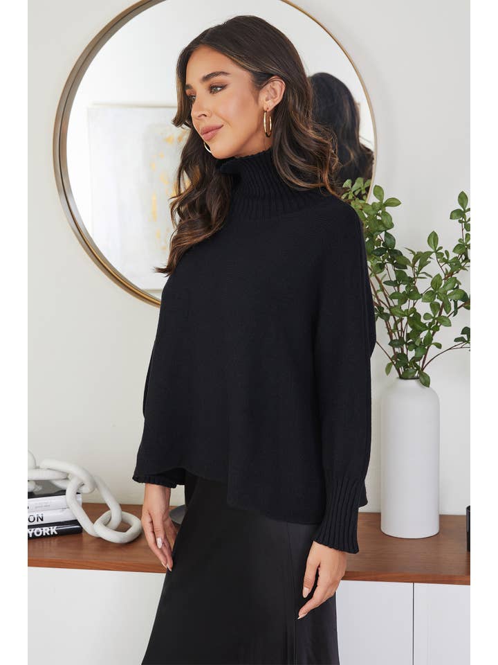 Nero MAGLIONE IN MAGLIA A COLLO ALTO DRAPPEGGIATO (7097-NERO) in vendita all'ingrosso su Faire2