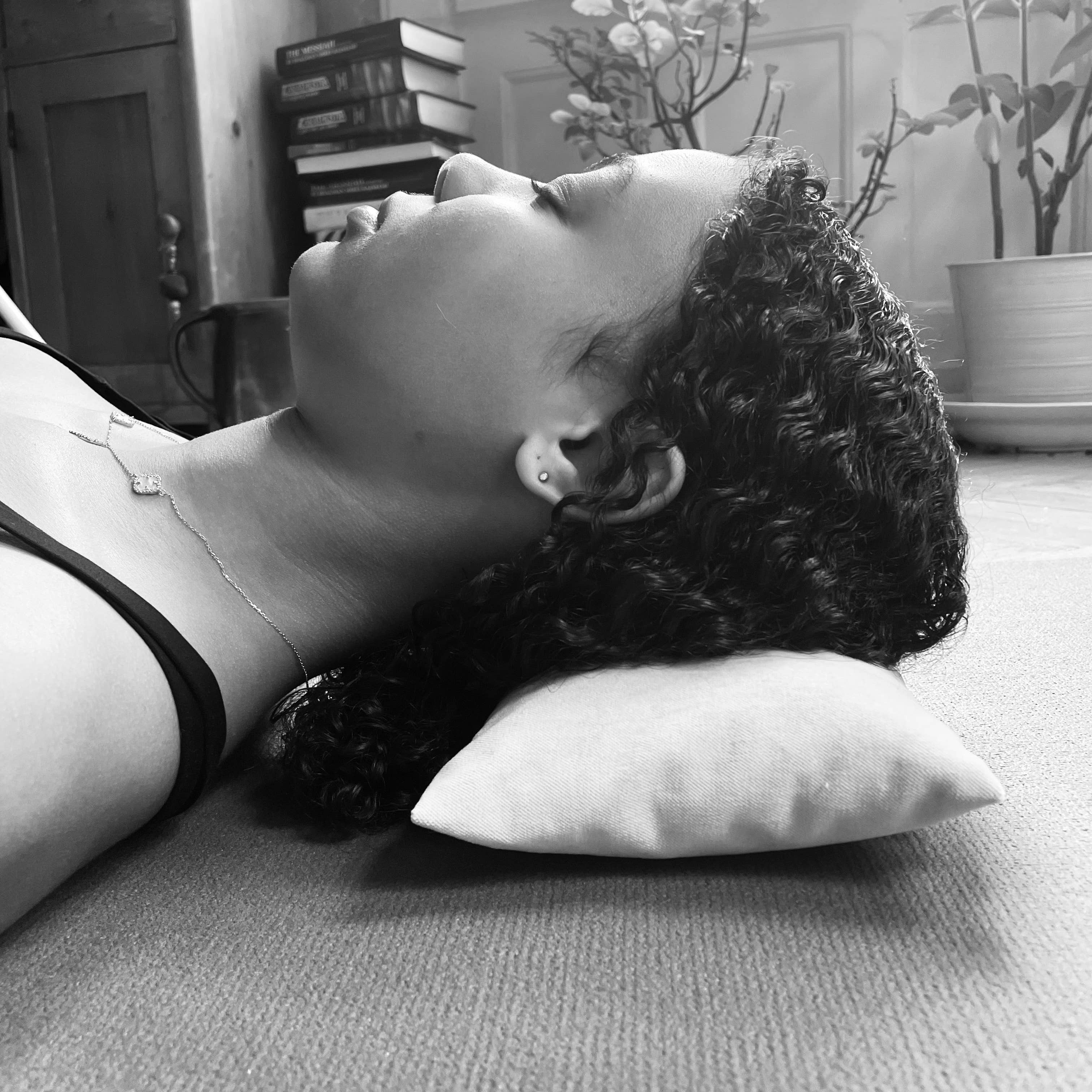 reinc. - Wholesale Yoga Block/Bolster - Organic yoga travel pillow mini Ahimsa, natural linen5