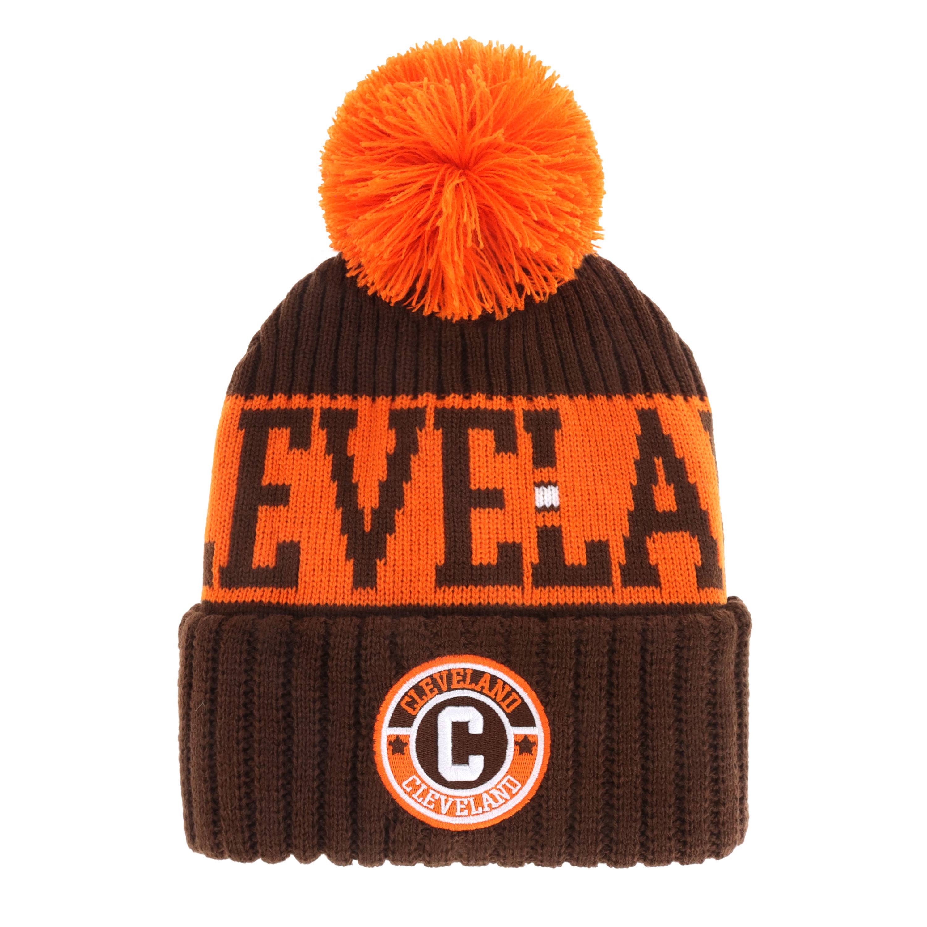 ChoKoLids – Engroshandel Beanie - Unisex – Strikkede vinterhuer med pompon og broderet fodboldhold-logo25