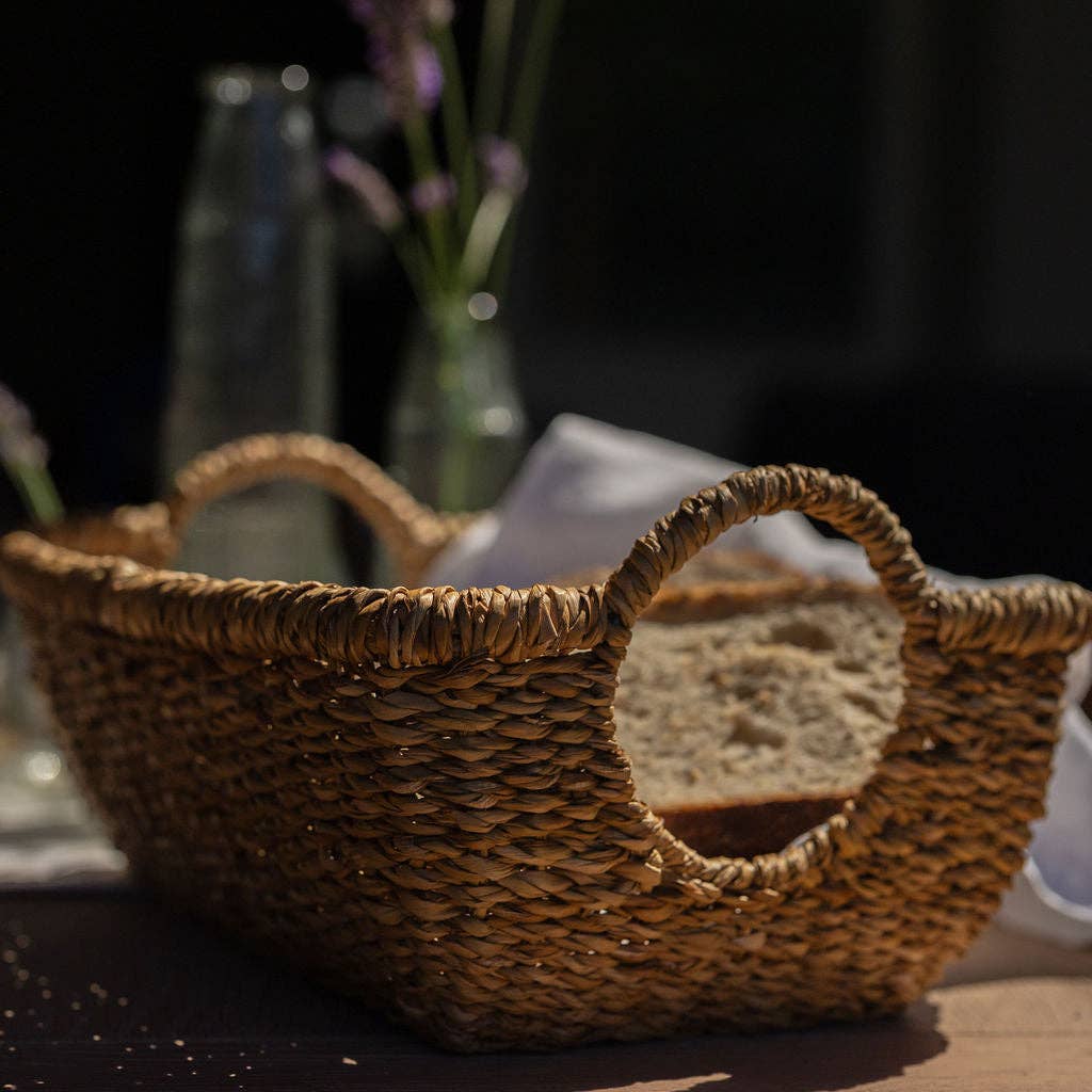 Arthur Cameron – wholesale Basket – Meghna, Seagrass Basket Tray with Round Handles3