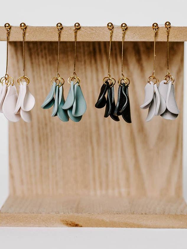 Flor (additional colors available) for wholesale by Kennon House