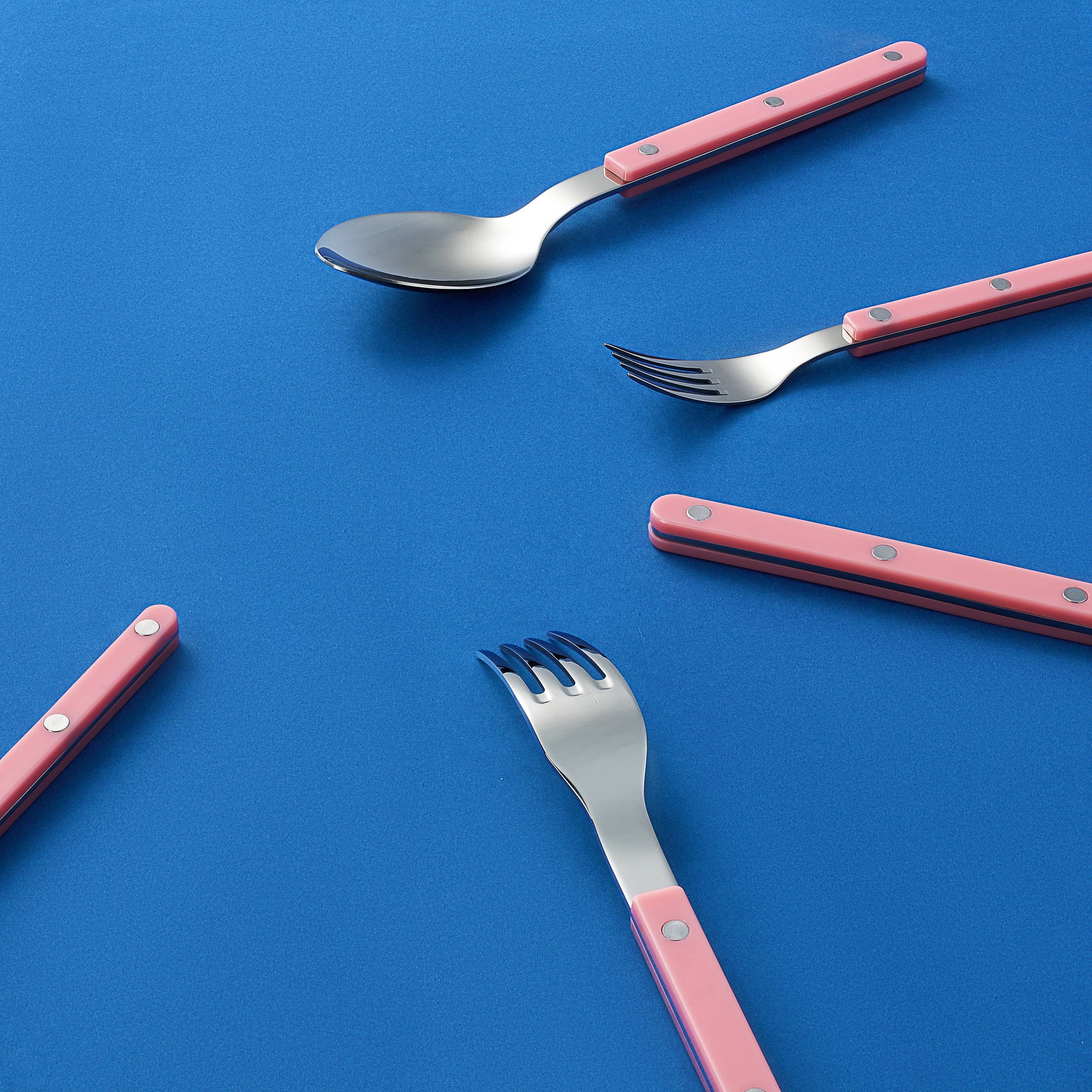 The Wine Savant /  Khen Glassware – Conjunto de talheres por atacado – Conjunto de Talheres de 20 Peças - Cor Rosa Blush Conjunto de Talheres Francês2