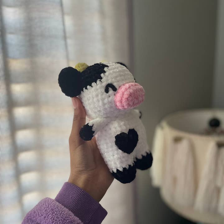 Anh2 LTD - Wholesale Stuffed/Plush Toy - Kids & Baby - Crochet Mini Cow Plushie, Plush Animal Toy, Cow Lover Gift