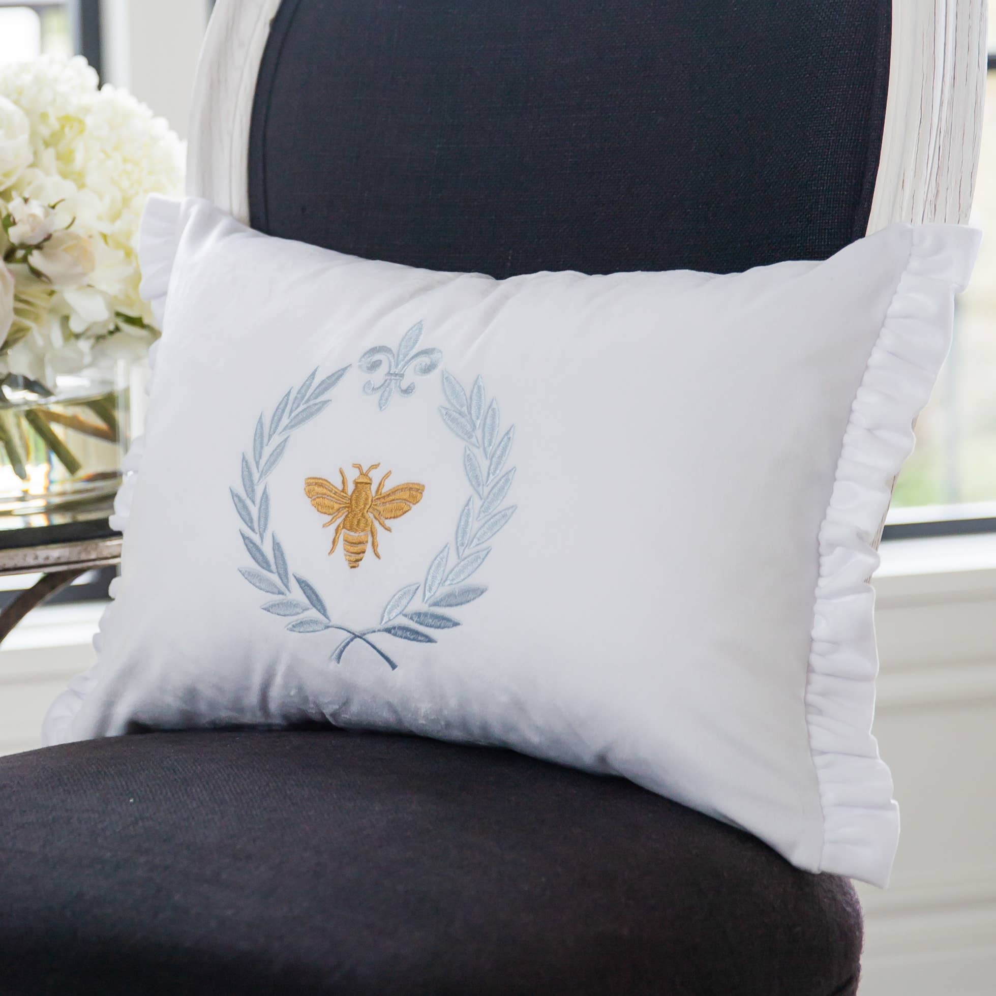 Arte Italica & Crown Linen Designs - Wholesale Throw/Decorative Pillow - Italian Bee Velvet Decor Pillow0