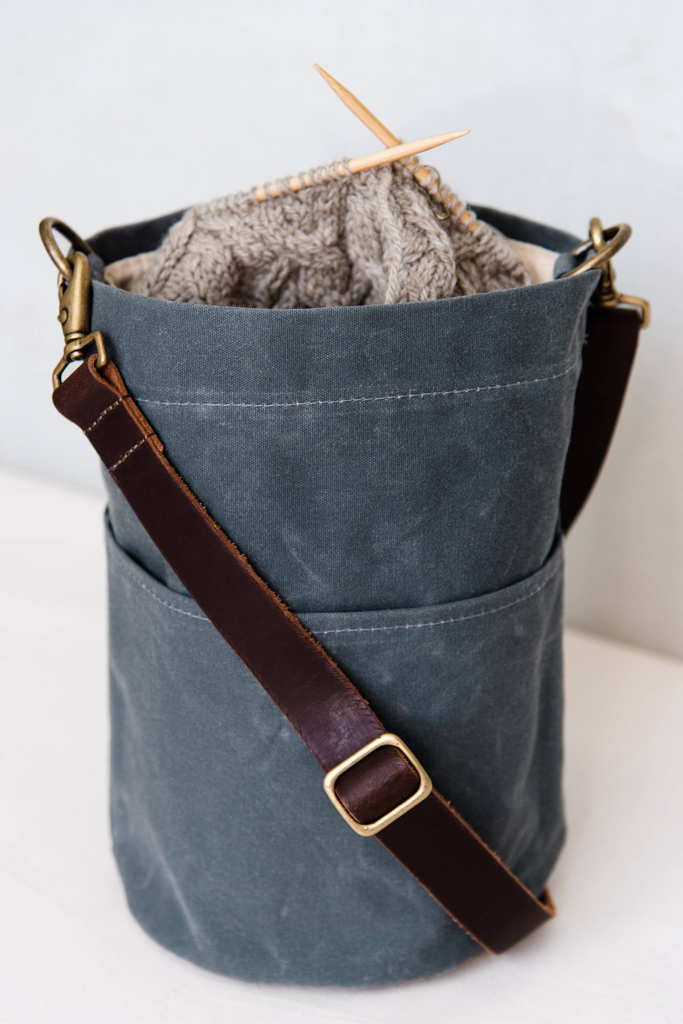 Quince & Co. – wholesale Knitting/Crochet Supplies – waxed canvas bucket bag0