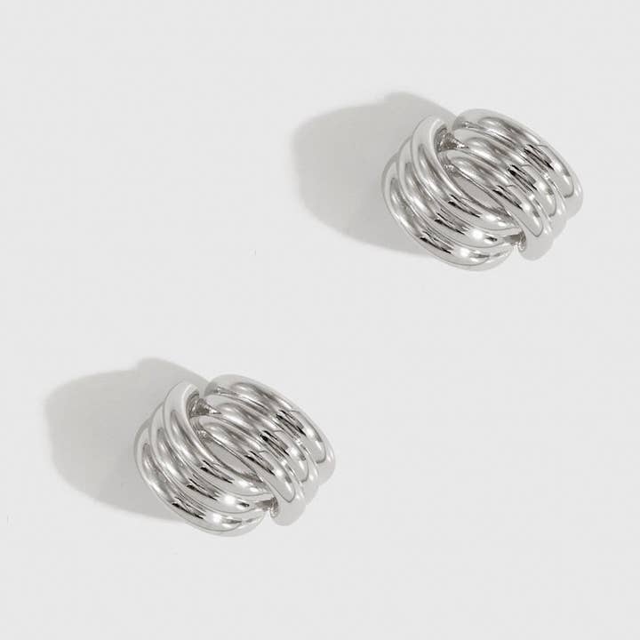 Pendientes de Estudio Estriados entrelazados para venta al por mayor de DRAE COLLECTION