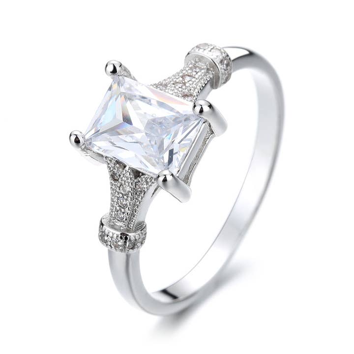 Amy and Annette - Wholesale Engagement Ring - Sterling Silver Solitaire Ring with crystals from Swarovski
