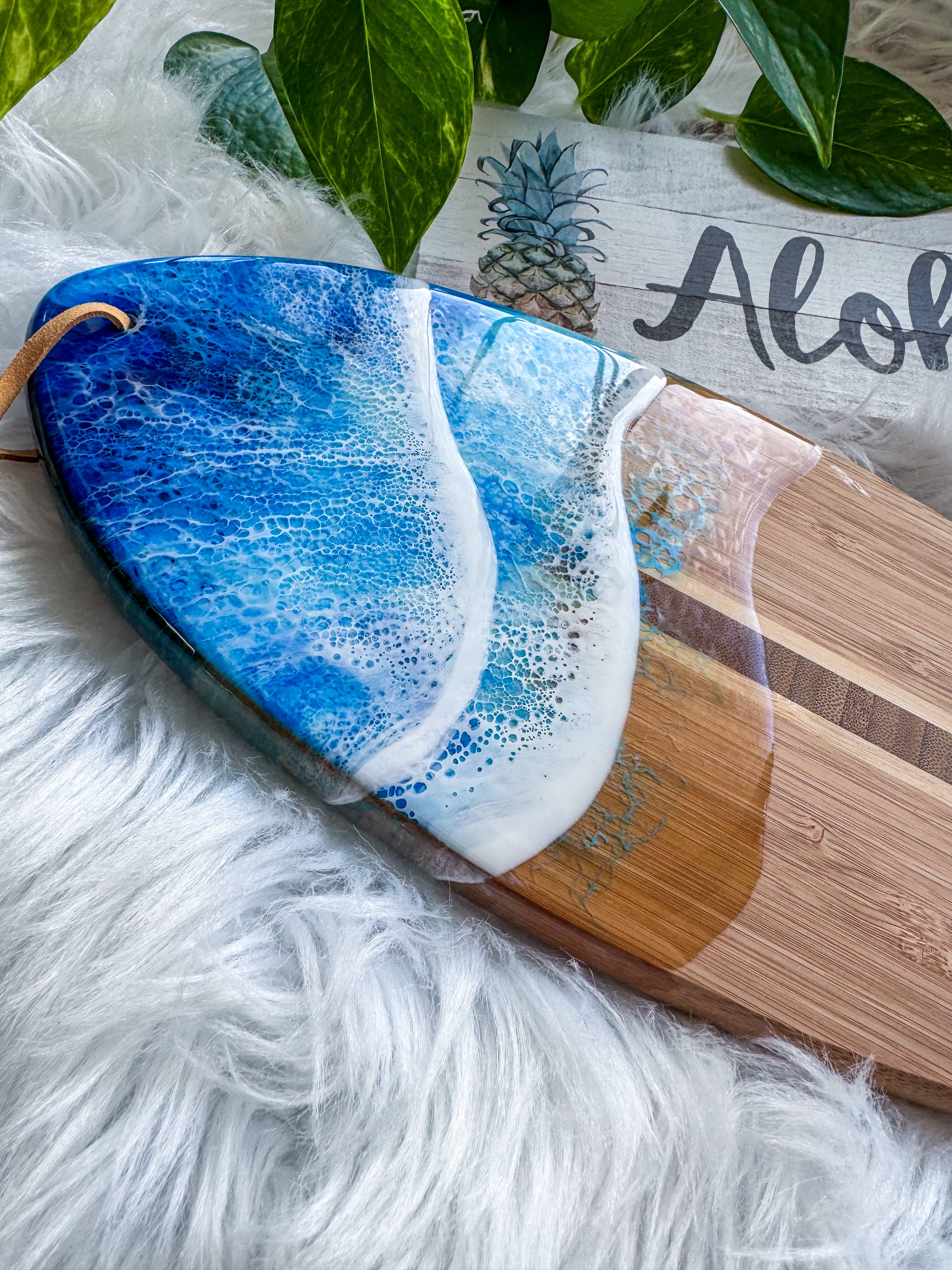 TBM Creations LLC - Wholesale Cutting Board - NEW| Surfboard | Resin Surfboard Maui made | Charcuterie17