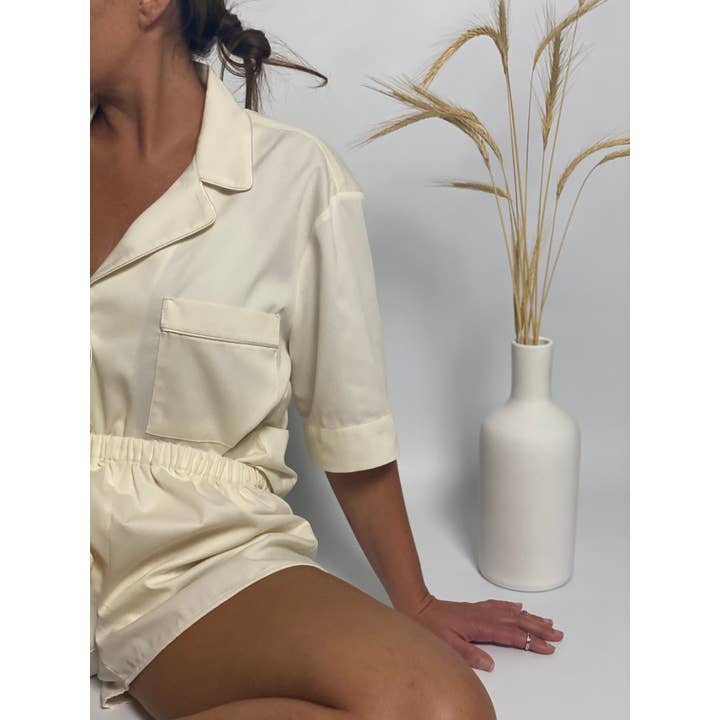 Clã - Wholesale Button Down Shirt - Women's - White Shirts -100% cotton1