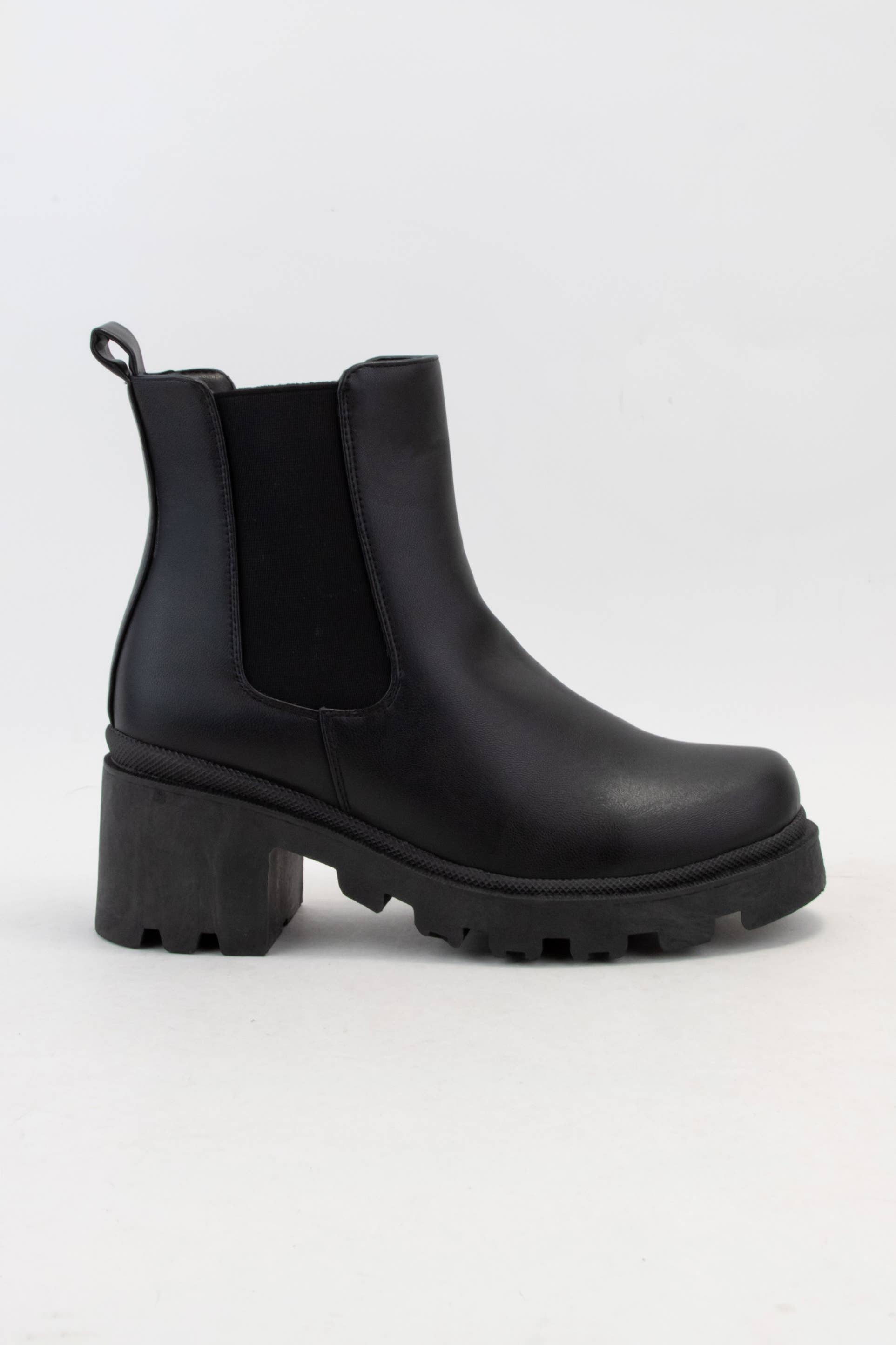 CCOCCI - Wholesale Chelsea Boots - Women's - CHUNKY LUG SOLE CHELSEA ANKLE BOOTS1