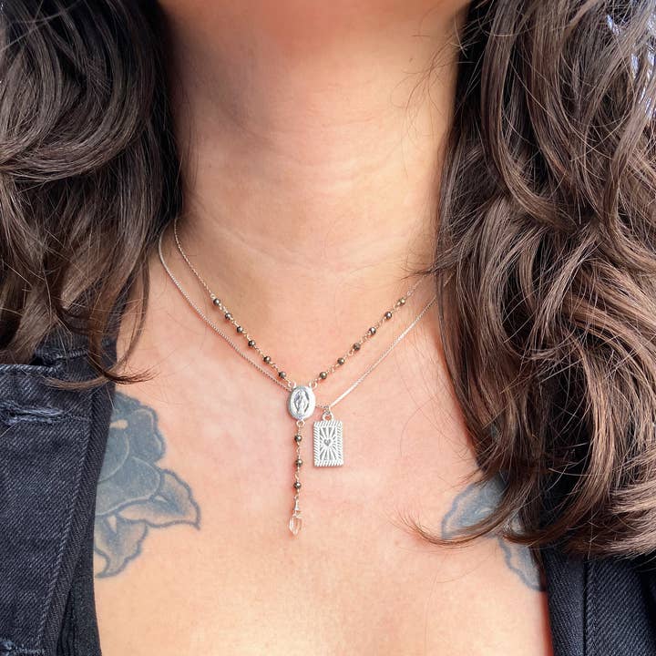 Mi Raíz Jewelry - Vente Colliers à pendentif - Collier chapelet en pyrite diamant Herkimer1