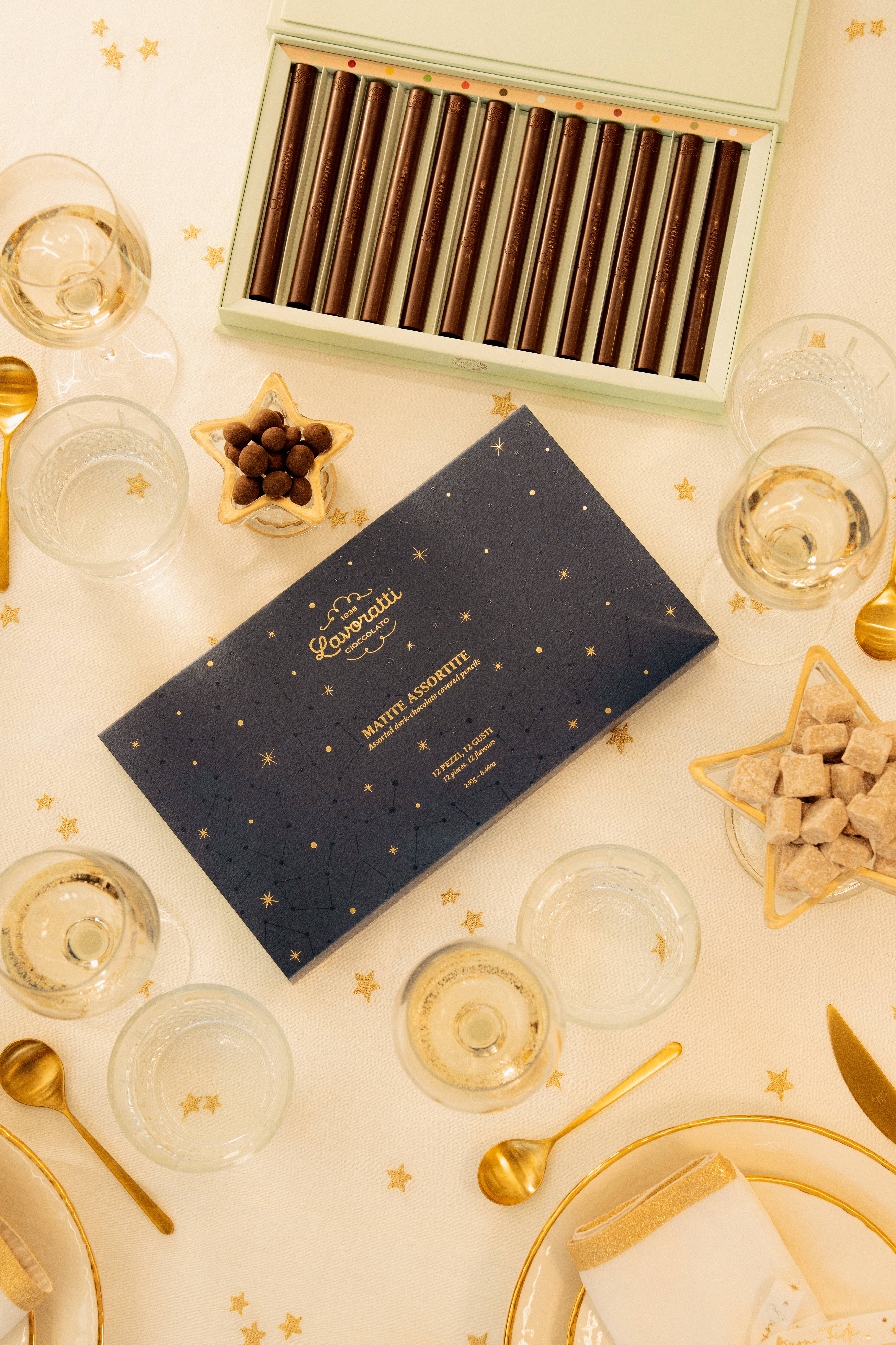 Cioccolato Lavoratti 1938 - Wholesale Chocolate box - Assorted chocolate pencils 12 pieces, Christmas Edition