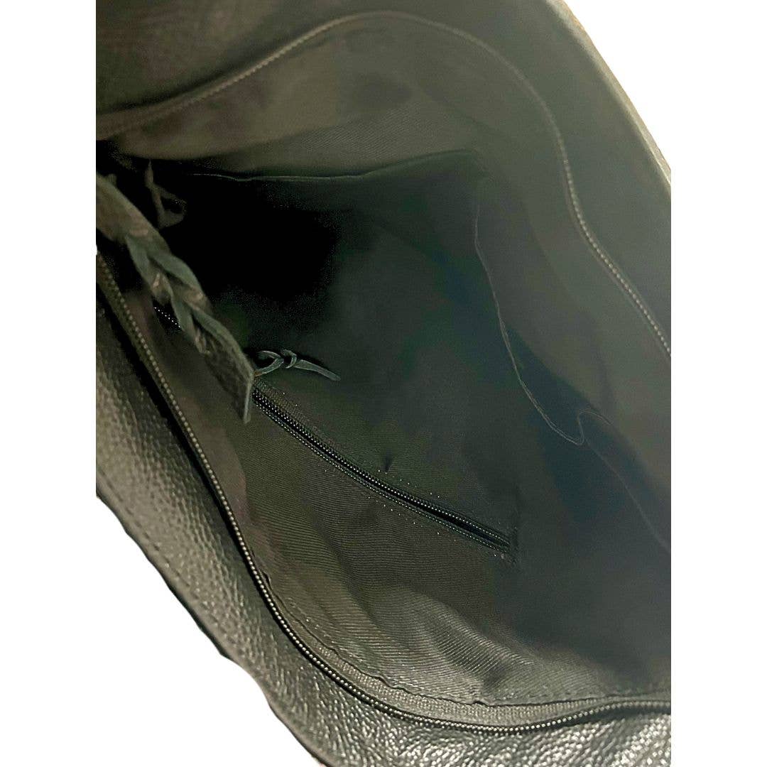 Leather Impressions Inc - Wholesale Crossbody Bag - Women's - AB Tooled Fringe HOH Zip Top Crossbody Bag #AB 24016