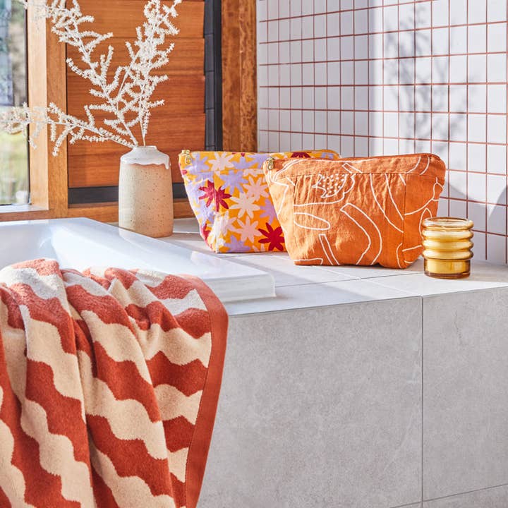 Mosey Me - Wholesale Bath towel - Totem Bath Towel2