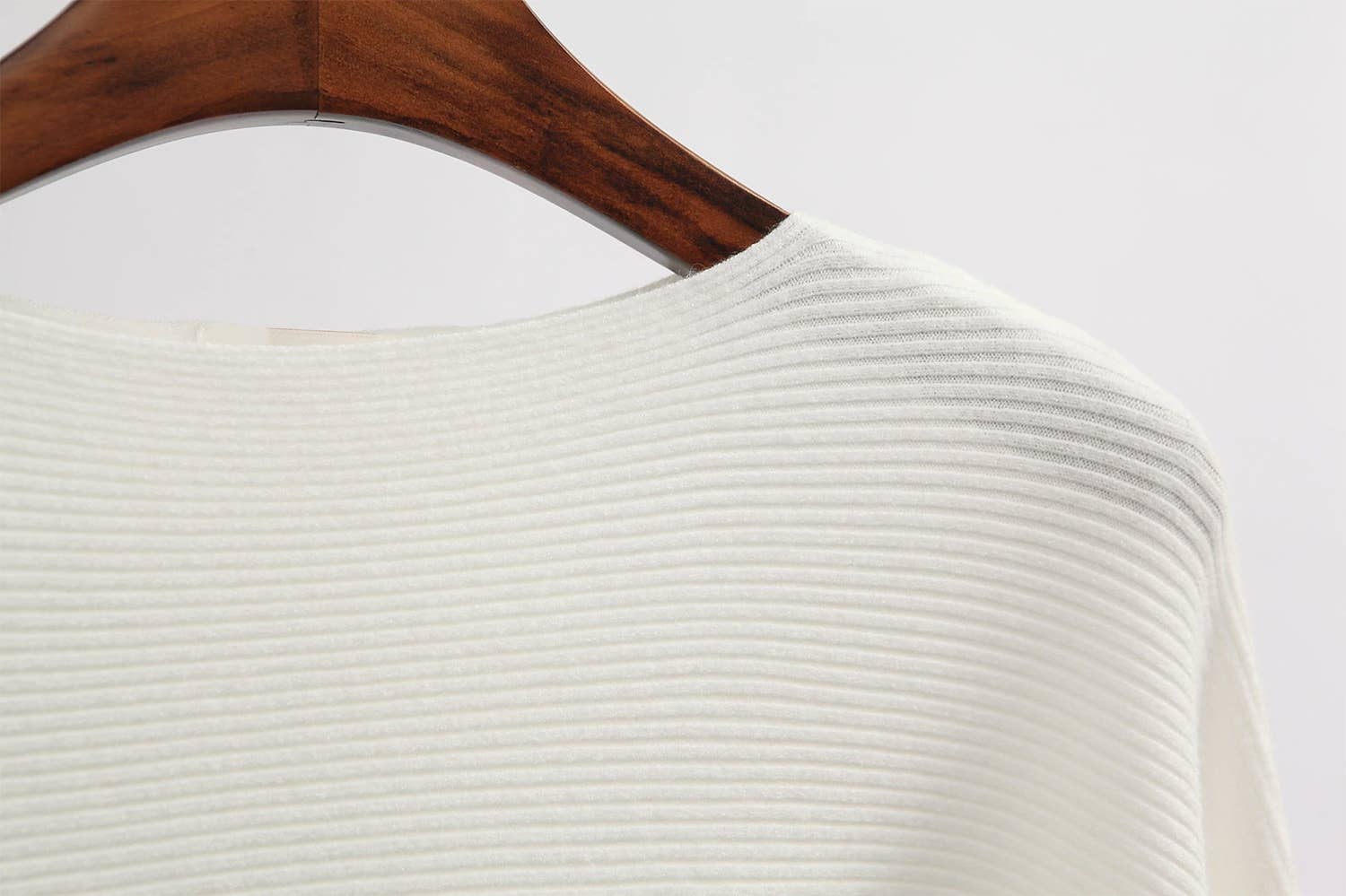 Fennco Styles – wholesale Knitted jumper – Women′s – Boat Neck Batwing Sleeve Knit Soft Sweater23