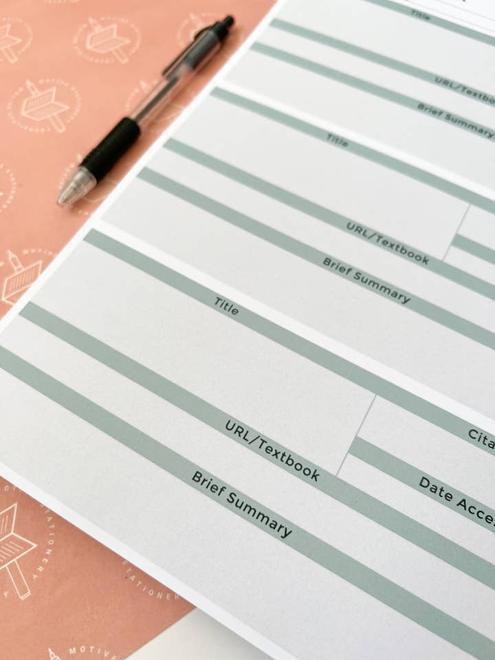 Universitetsstuderende Reference Tracker Opgave A4 Notepad for engroshandel hos Motive Stationery