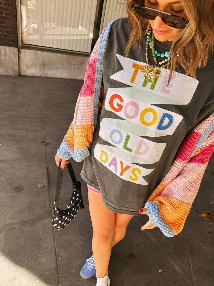 good old days banner graphic tee - charcoal for wholesale by ETTA & EAST