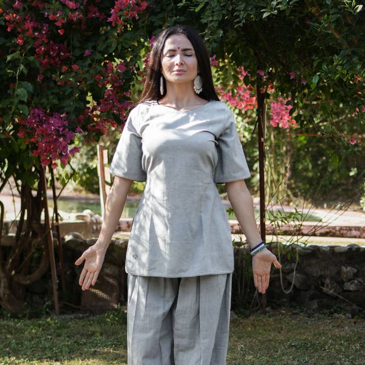 Mujer Top de Yoga de Algodón Mujer Gris -Chakra para venta al por mayor de AKISO