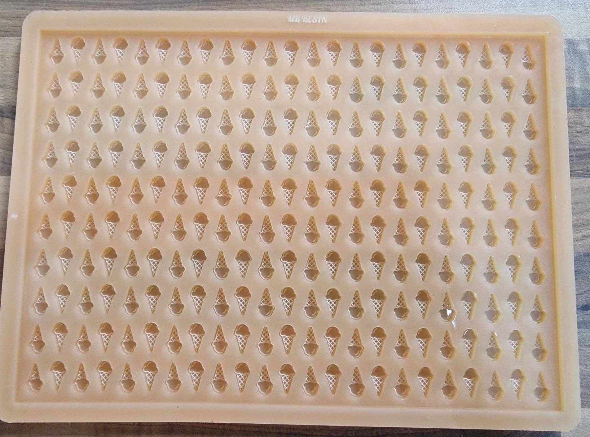 Mr Resin - Wholesale Chocolate/Candy Mold - Ice Cream Scoop / Scoopies / Scoopy / Tiny Treats Silicone Mould0