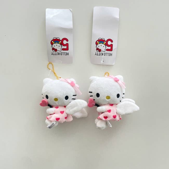 MOND HAUS - Wholesale Keychain - Women's - Pipsy Keyring – Hello Kitty Cupid Plush Charm5