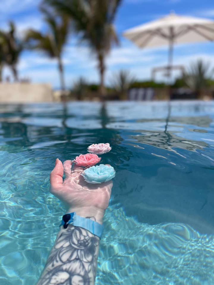 FLYTANDE PION | SET om 3 för wholesale av Chill Flame Candle Studio